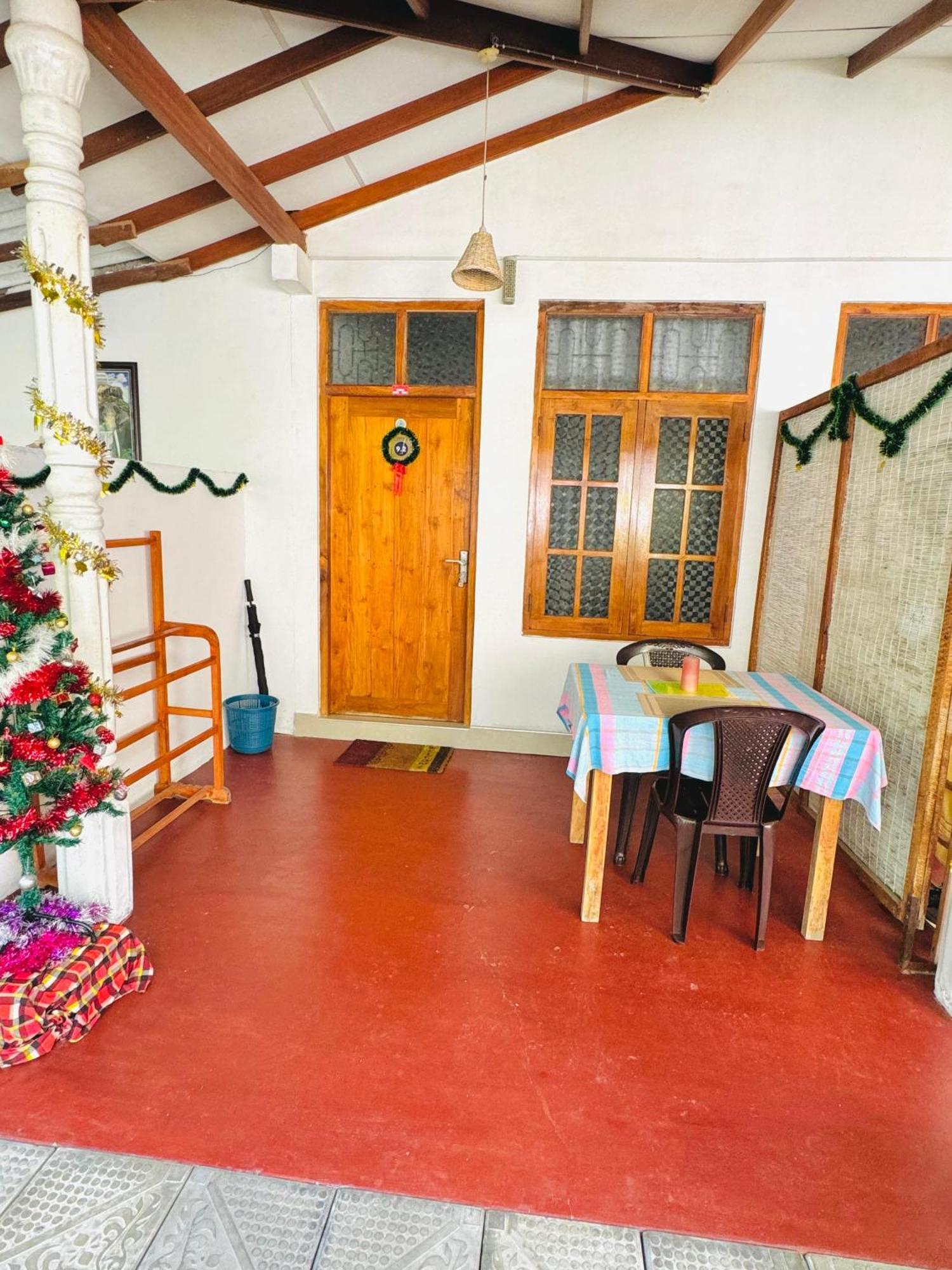 Homestay Nethmi & Restaurant
